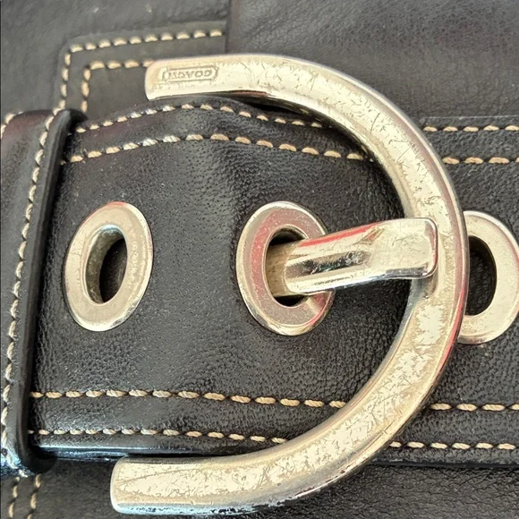 Coach Black Leather Shoulder Bag - Picture 6 of 16